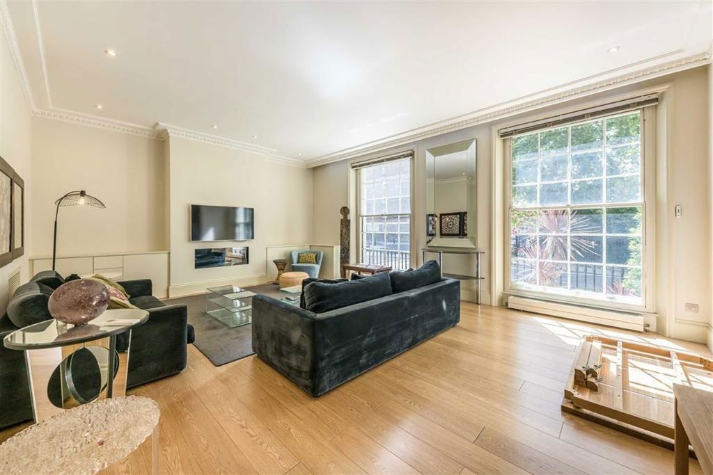 Property photo 3 of 8