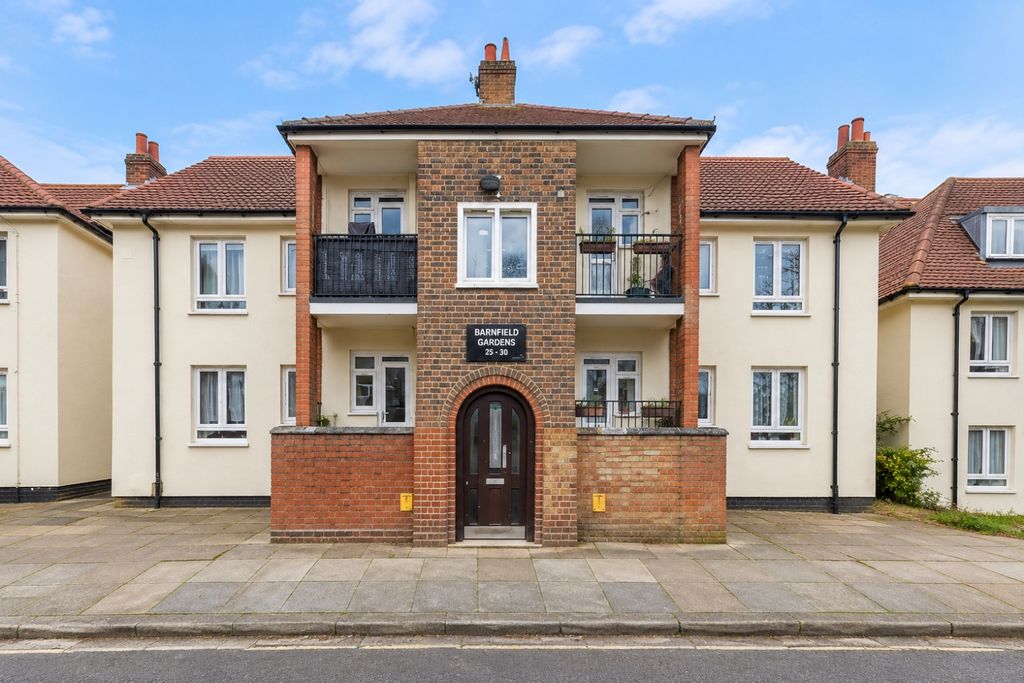 Property photo 1 of 7 46094Ae1-8Ebc-48E...