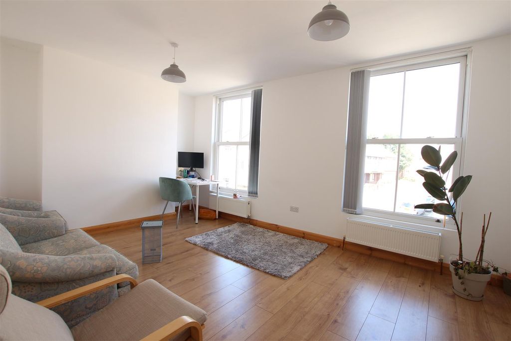 Property photo 2 of 5 Img_2754.Jpg