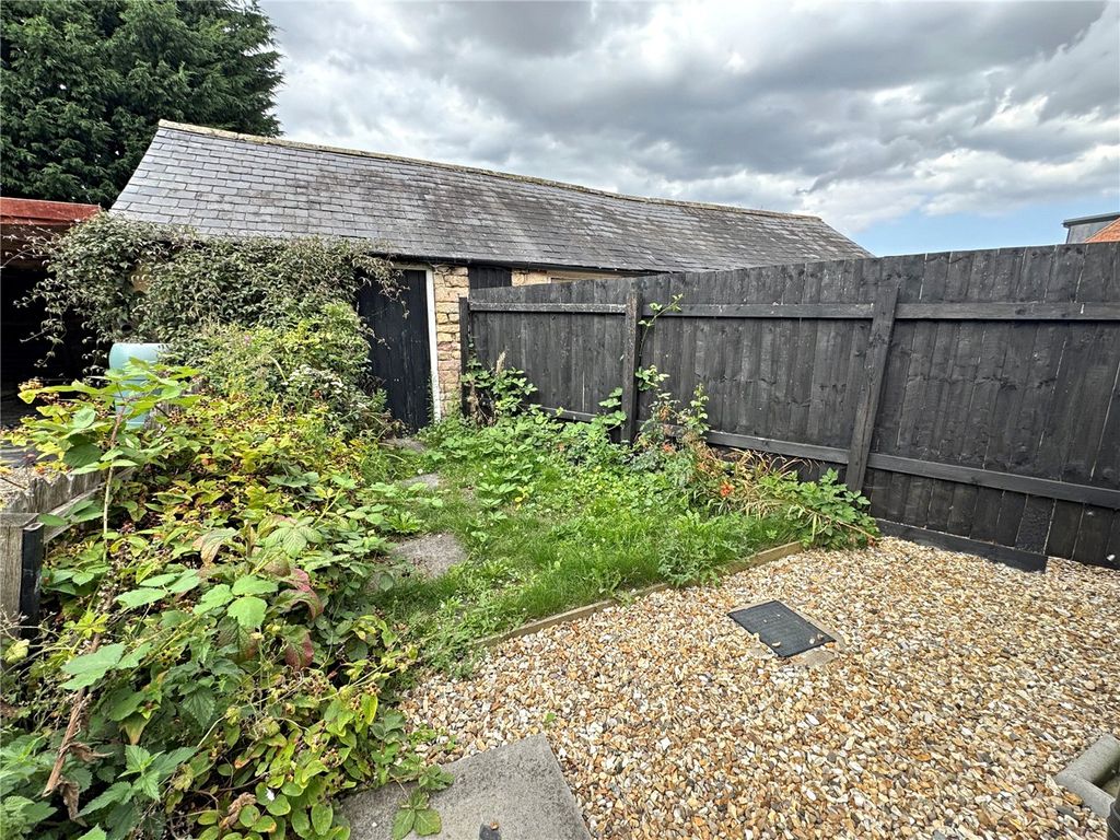 Property photo 2 of 10 Picture No. 08