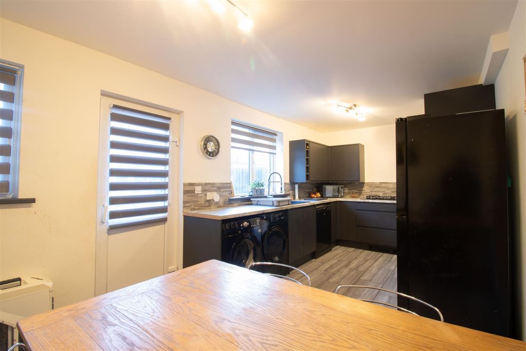 Property photo 3 of 23 Img_8091.Jpg