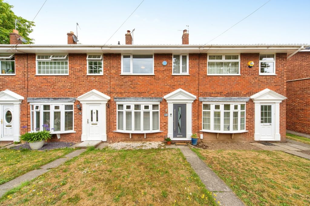 Property photo 1 of 17 Pbox-Img.Jpg