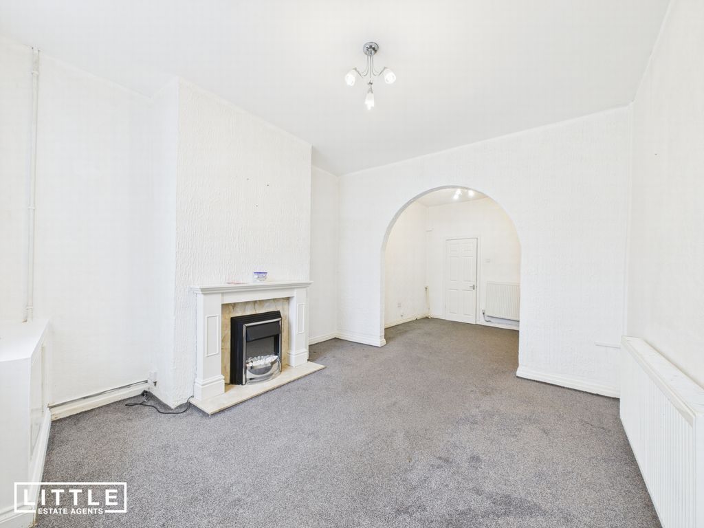 Property photo 2 of 14 Photo 1