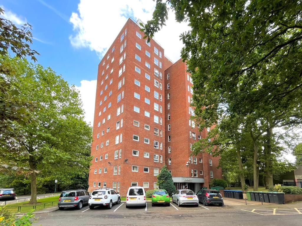 Property photo 1 of 12