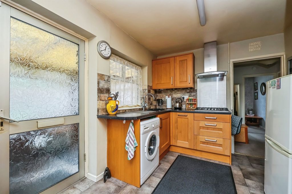 Additional image 7 of 2 bed detached bungalow for saleJulie Avenue, Heanor DE75