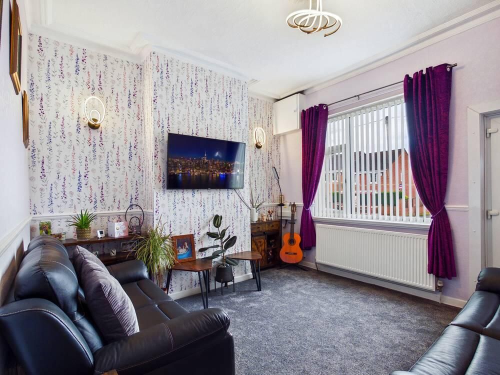 Property photo 2 of 12 Living Room