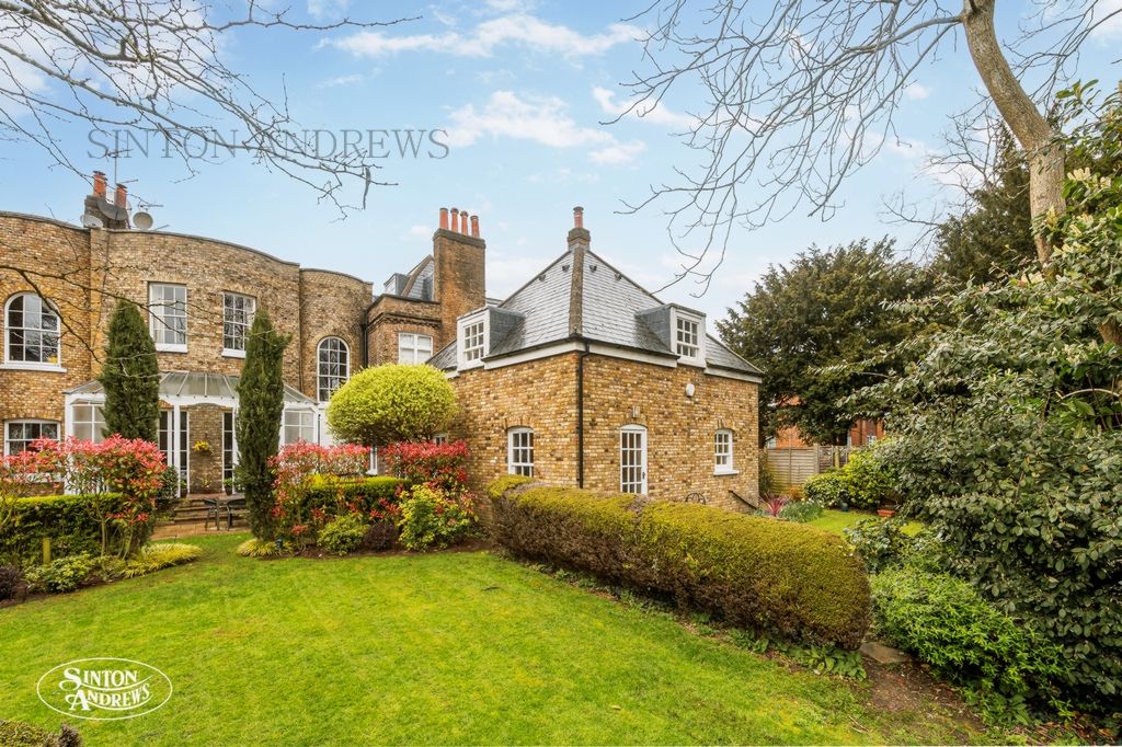 Property photo 1 of 9 Photo 1