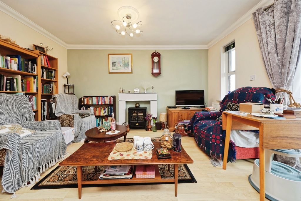 Property photo 3 of 18