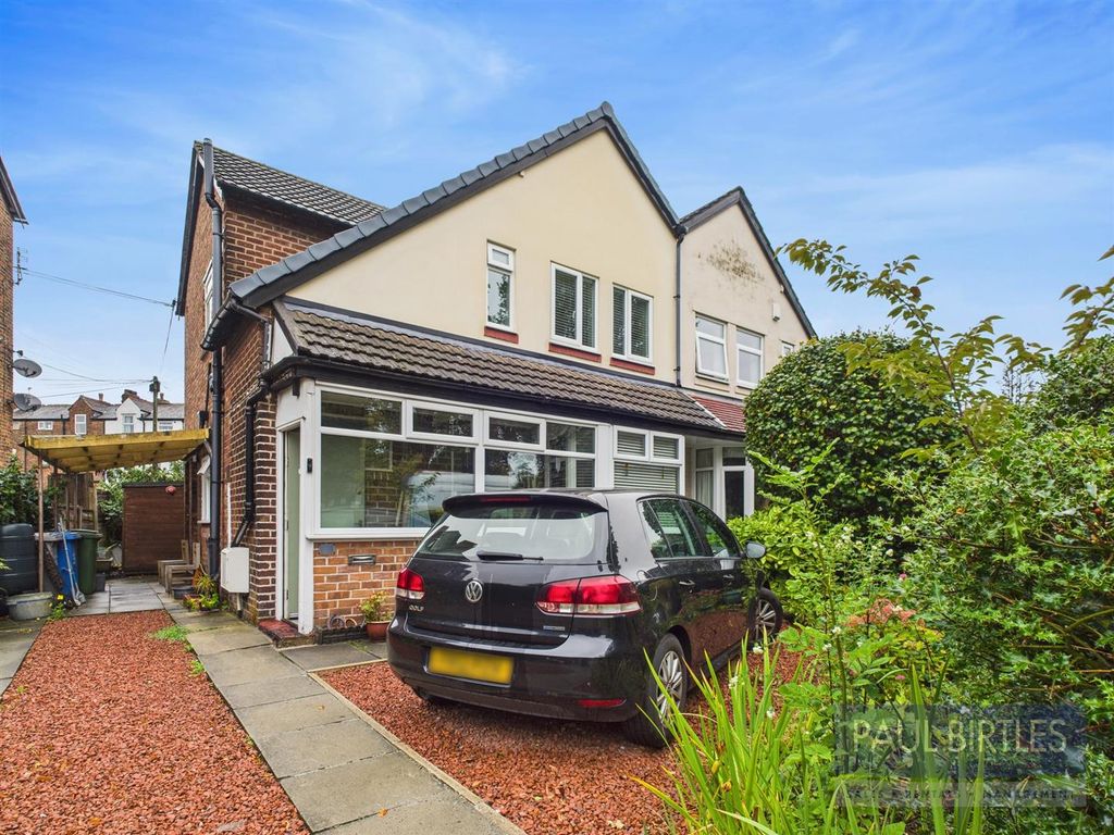 Property photo 1 of 14 Cam04378G0-Pr0212-Still009.Jpg