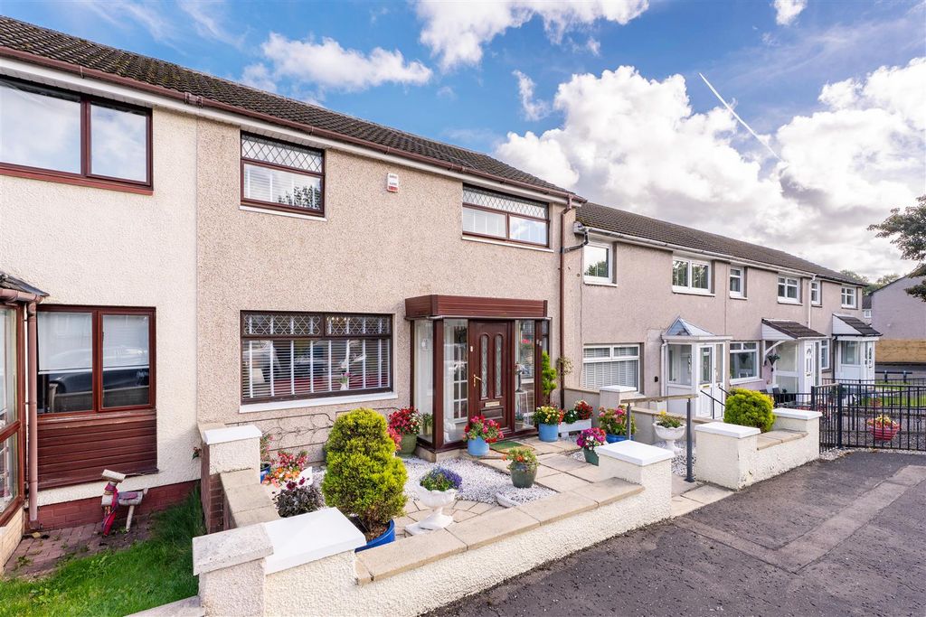 Property photo 2 of 27 67Coursington-28.Jpg