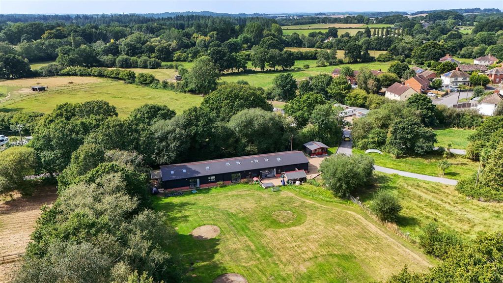 Property photo 1 of 16 1180396 (15)Dr.Jpg