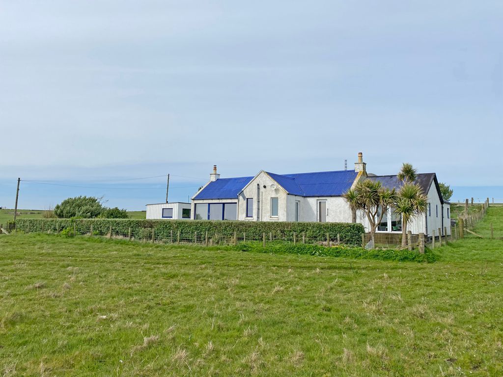 Property photo 1 of 32