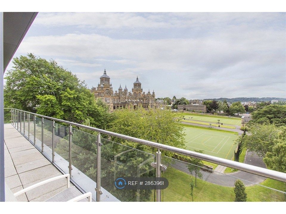 Property photo 3 of 18