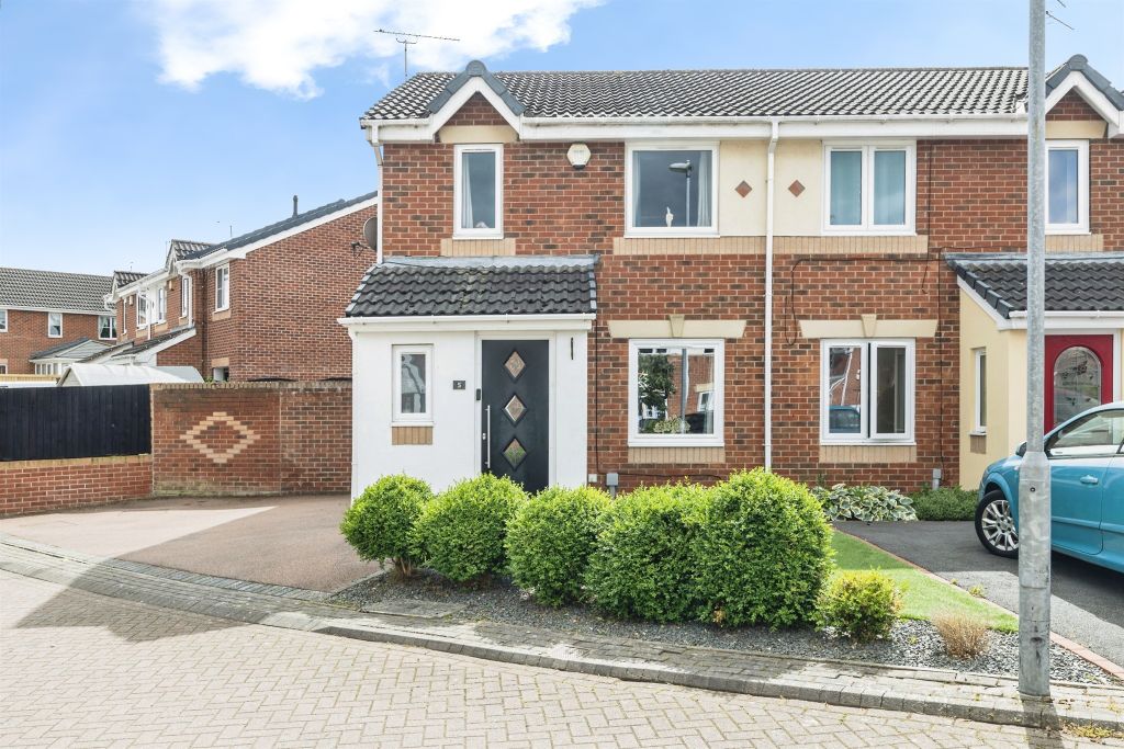 Property photo 1 of 17
