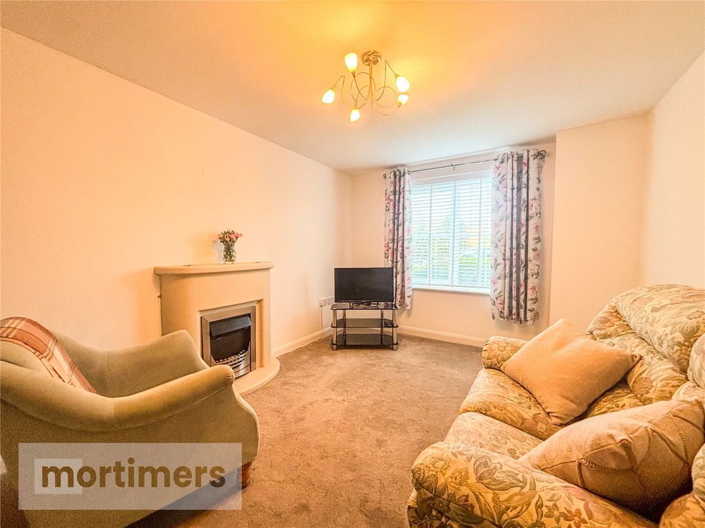 Property photo 3 of 8 Living Room