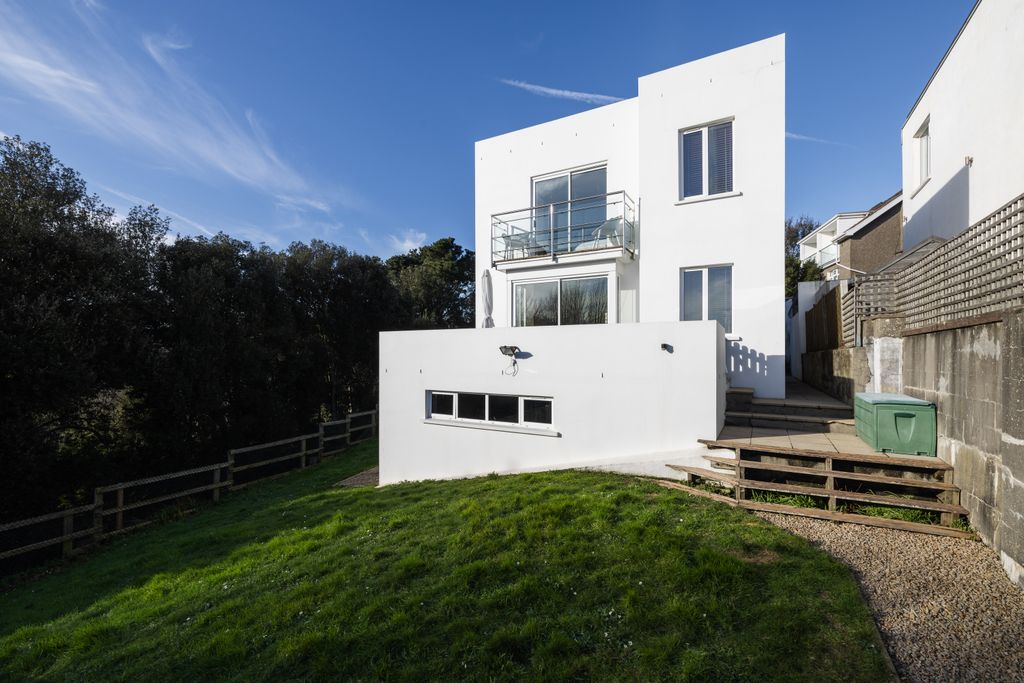 Additional image 4 of 3 bed detached house for saleLe Mont Cochon, St. Helier, Jersey JE2