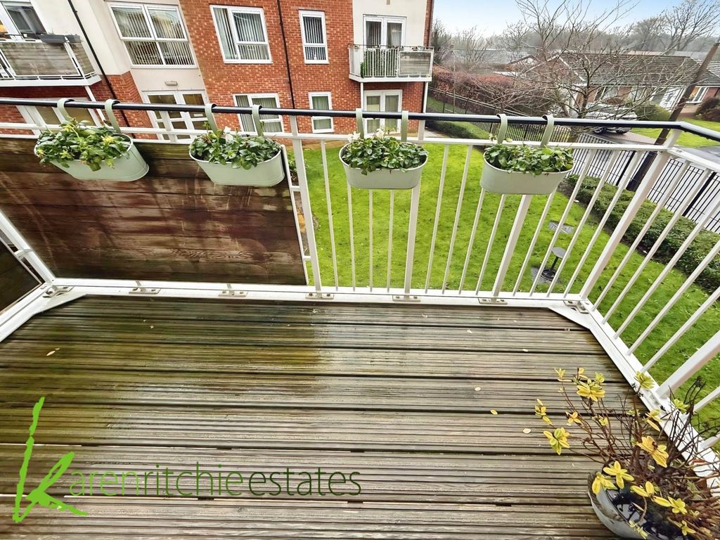 Property photo 3 of 19