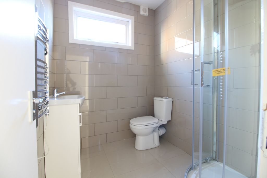 Property photo 3 of 12 Photo 3