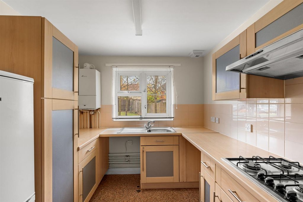 Property photo 3 of 11 Flat4Bradburyhse-007.Jpg