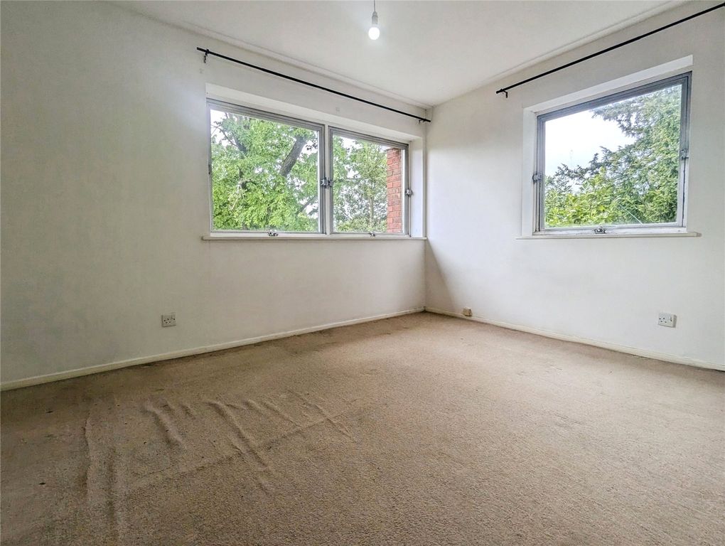 Property photo 3 of 12 Picture No. 05