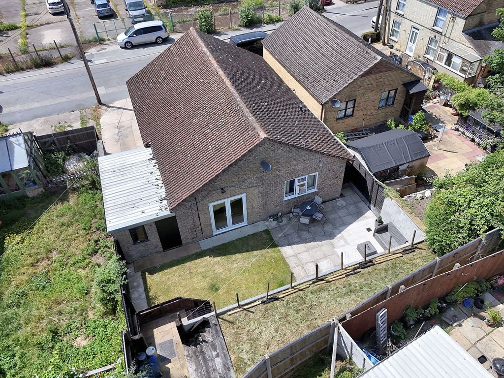 Property photo 3 of 29