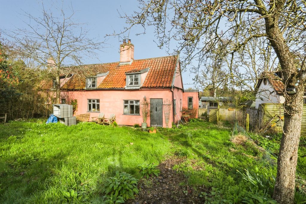 Property photo 1 of 22