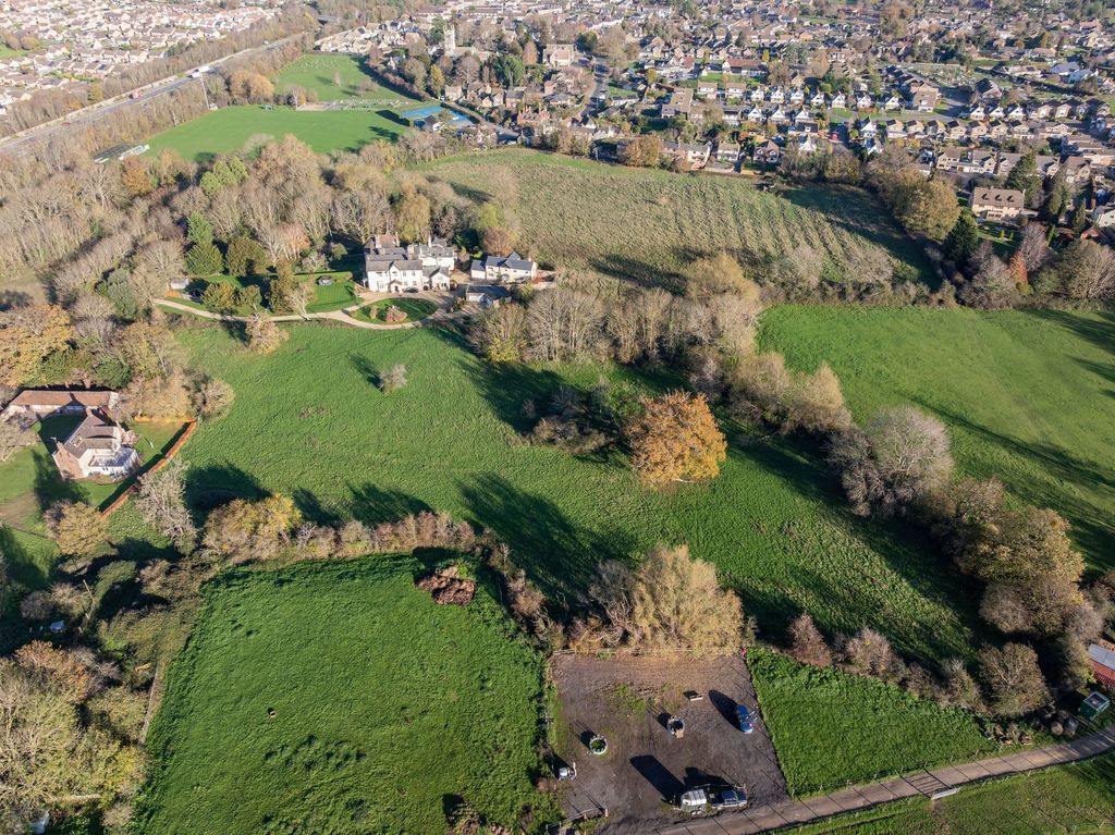 Property photo 1 of 14