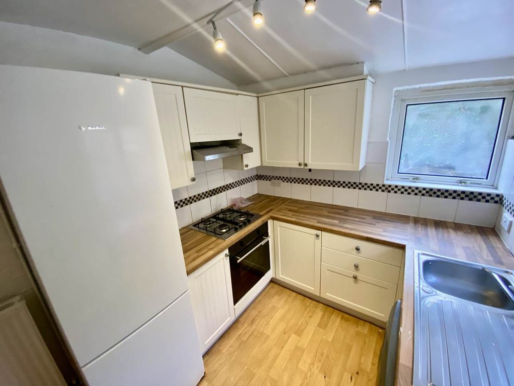 Property photo 1 of 19 Img_0119