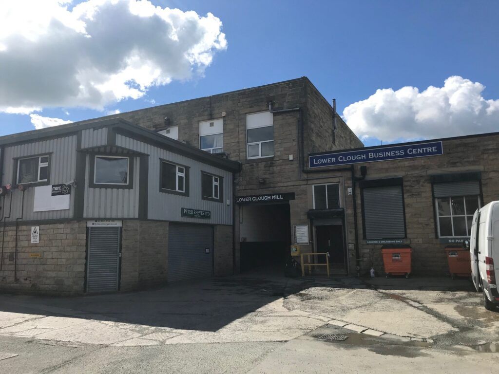 Property photo 1 of 3