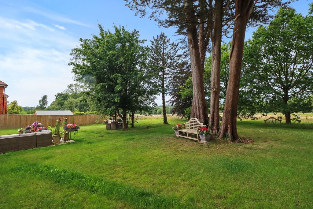 Property photo 3 of 48