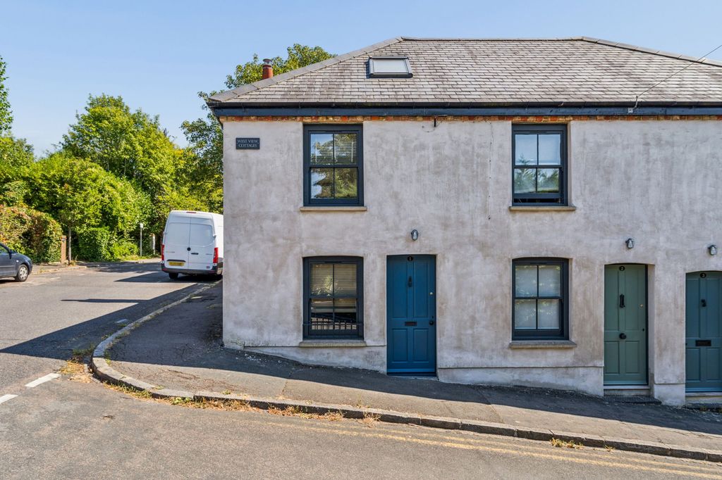Property photo 1 of 22