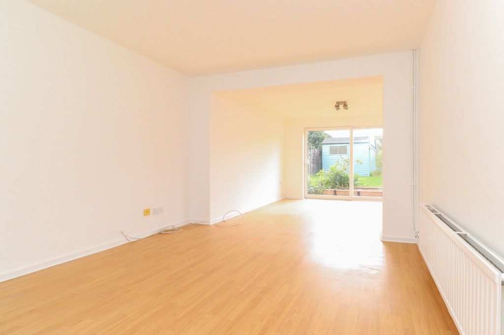 Property photo 3 of 13 Picture 3