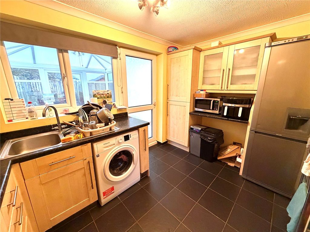 Property photo 3 of 9 Picture No. 08