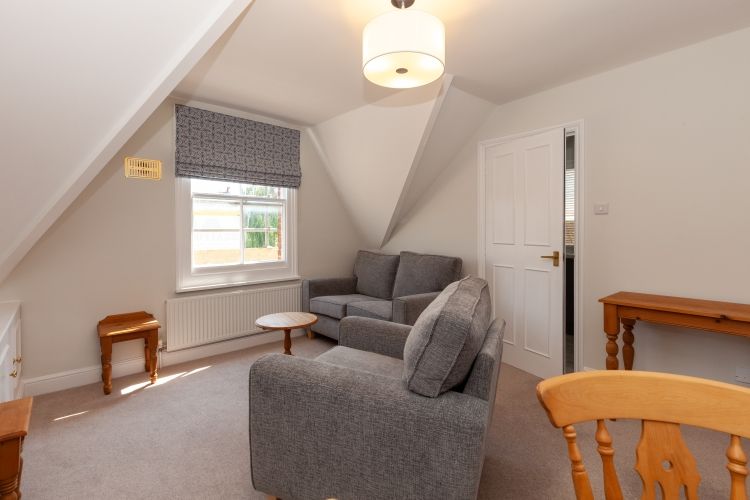 Property photo 3 of 8 225362