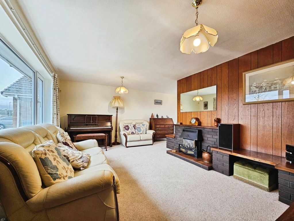 Property photo 3 of 26 Pbox-Img.Jpg