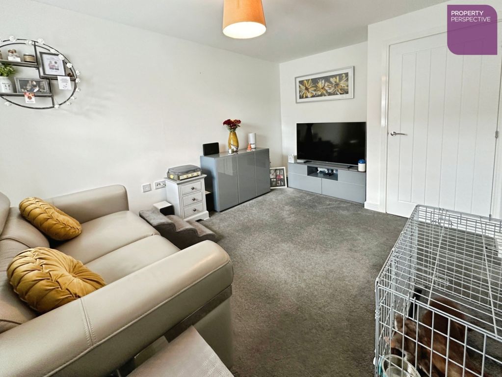 Property photo 2 of 15 Pbox-Img.Jpg