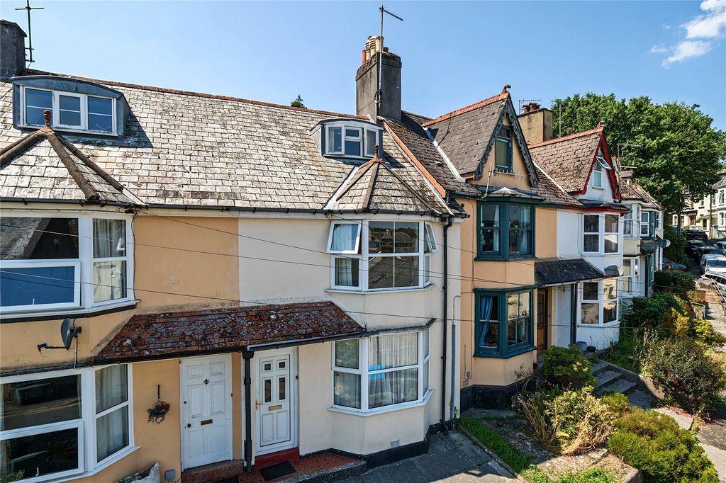 Property photo 1 of 16 1 - Picture No. 01
