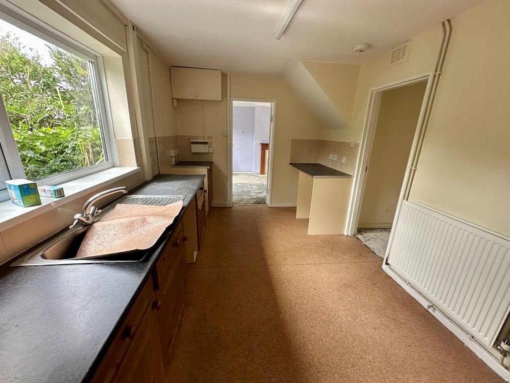 Property photo 3 of 10 Image 3