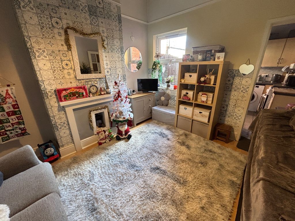 Property photo 3 of 7 Image