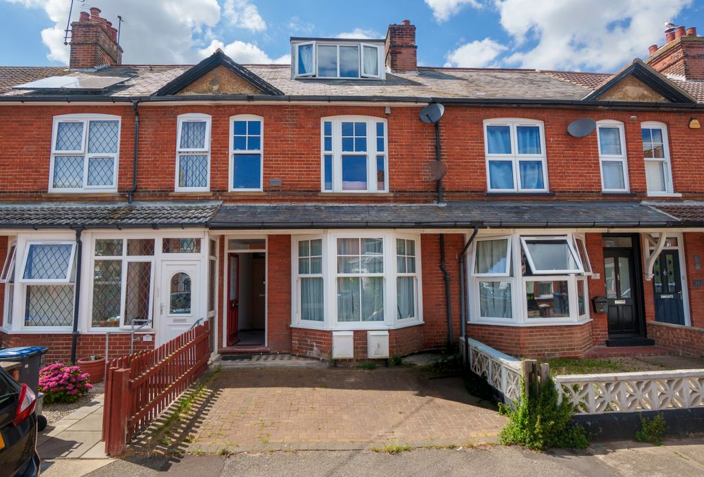 Property photo 1 of 11 A6704930
