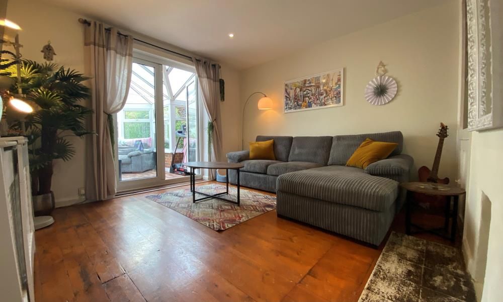 Property photo 3 of 19