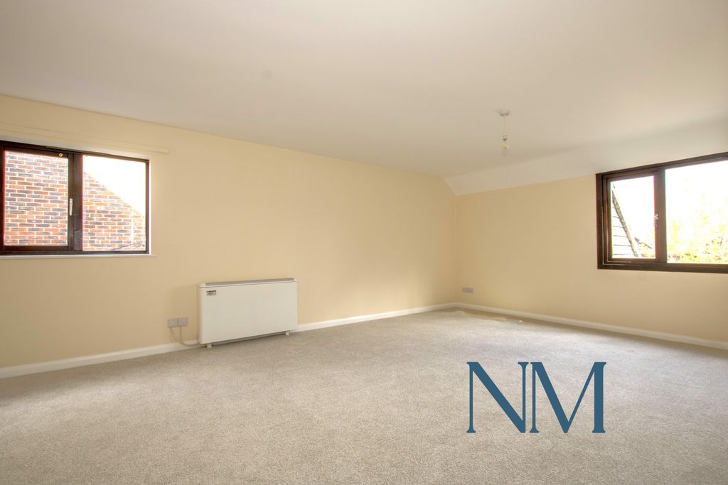 Property photo 2 of 7 Living Room