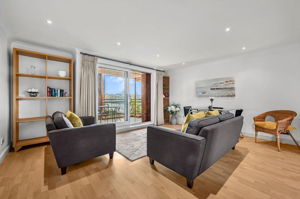 Property photo 1 of 10 Image