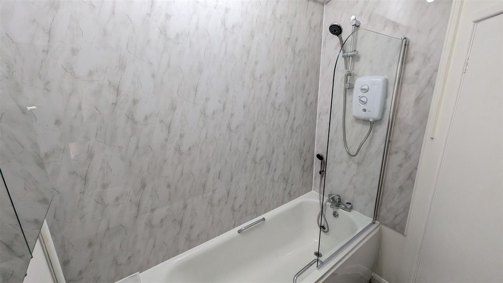 Property photo 3 of 6 Pxl_20260202_114857878.Jpg