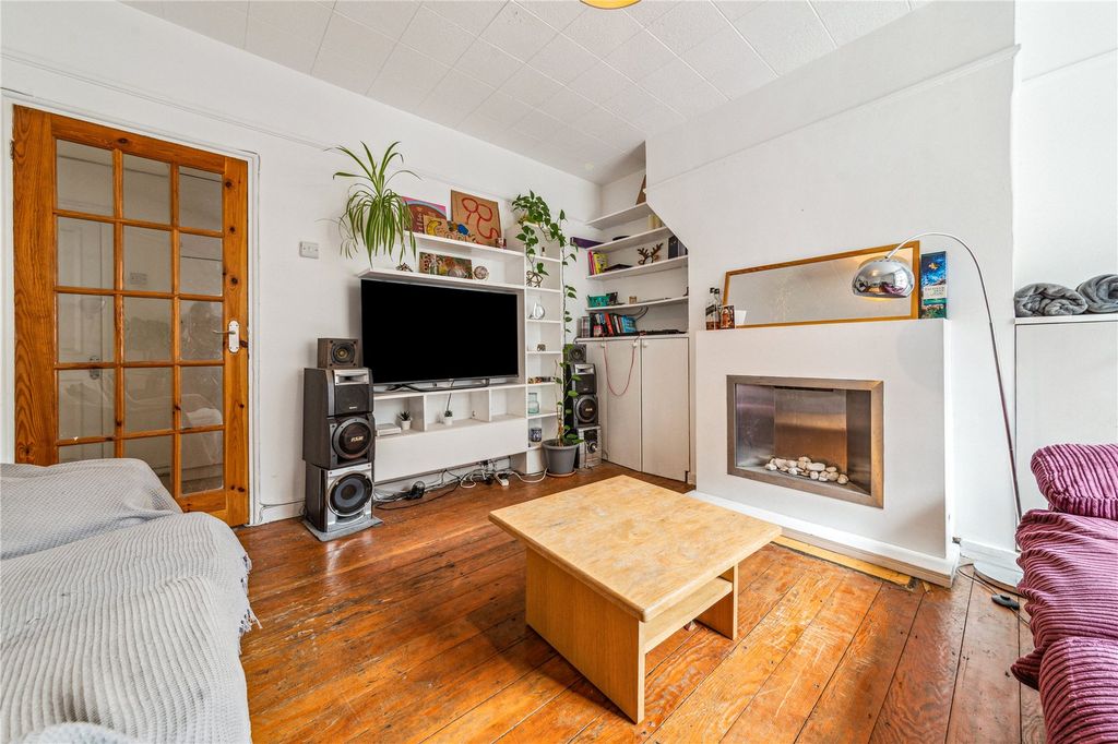 Property photo 2 of 10 Reception Room