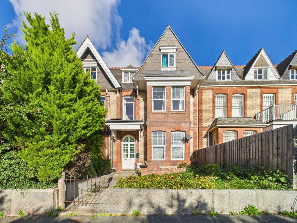 Property photo 1 of 11 Picture No. 15