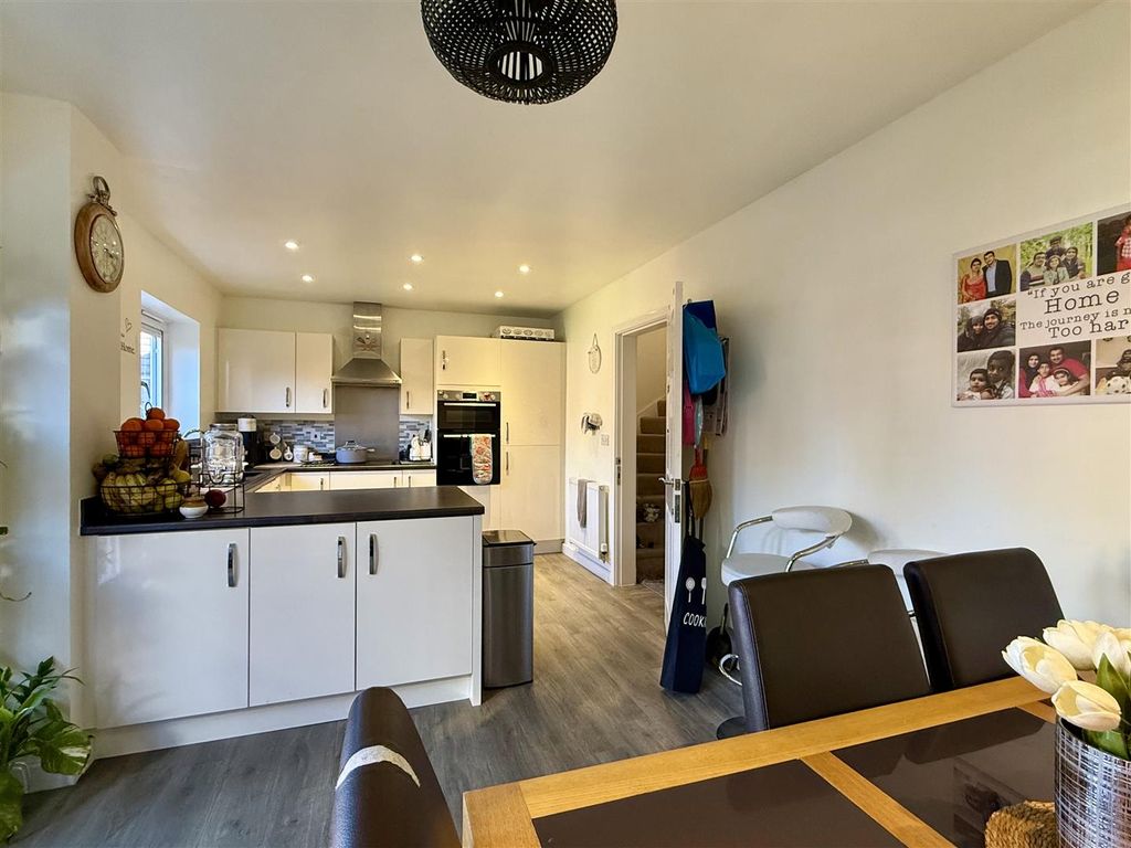 Property photo 2 of 21 Img_8701.Jpeg