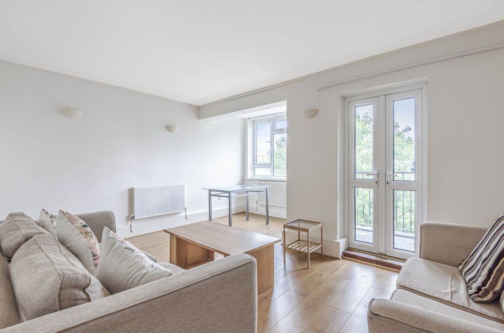 Property photo 2 of 12 634782 (2)