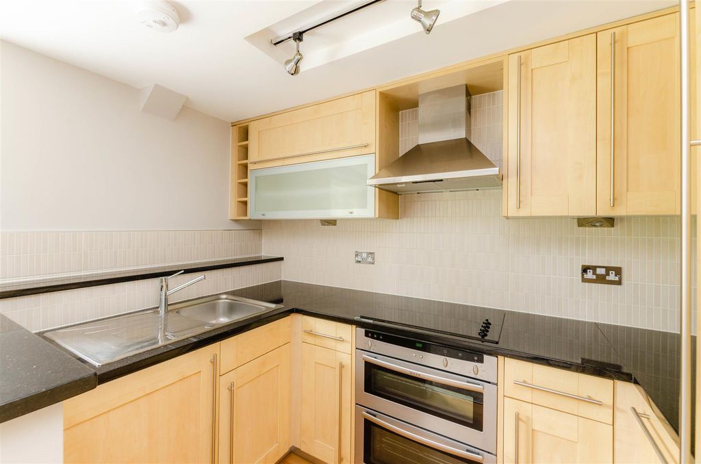 Property photo 3 of 6 1.Jpg