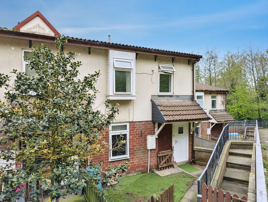 Property photo 1 of 14 Photo 6